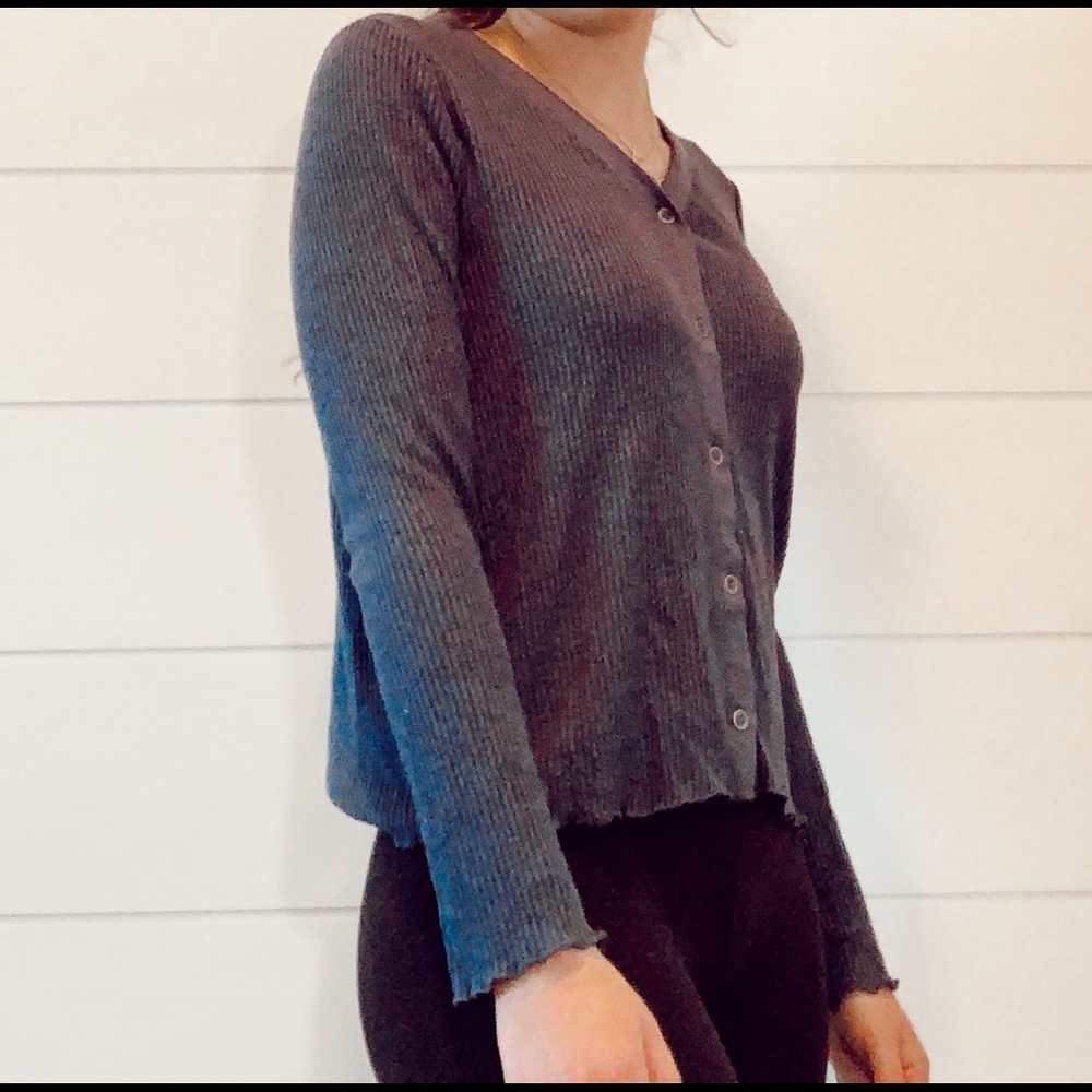 button up long sleeve ribbed top